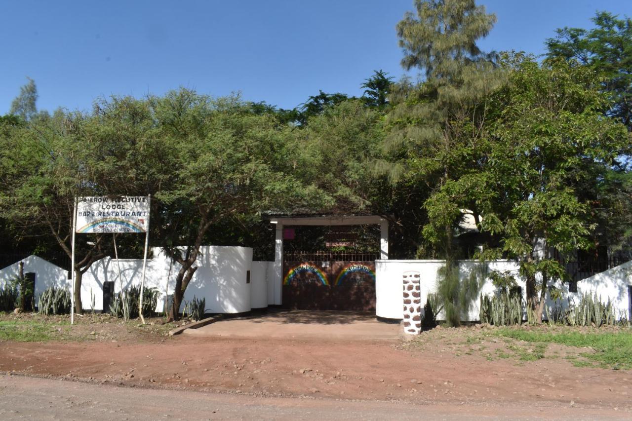Rainbow Executive Lodge Boma la Ngombe Exterior foto